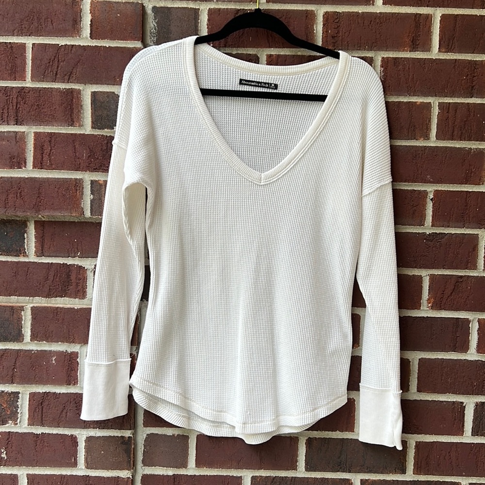 Abercrombie & Fitch Women's White Waffle V-Neck Long Sleeve Top